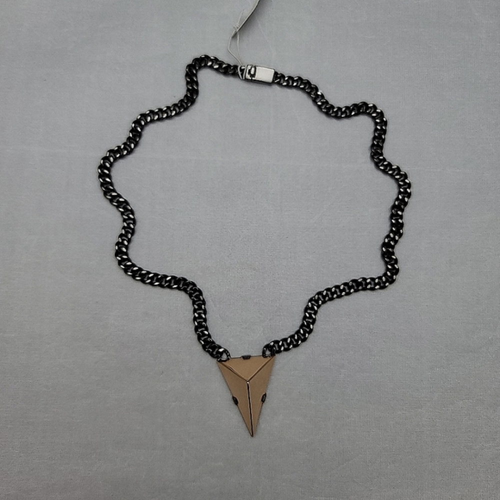 *Rare* Coach Short Pyramid Spike Necklace